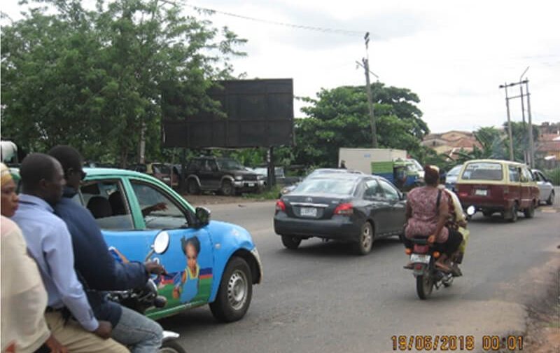 Ibadan 48 Sheet Board ALONG APATA ODO ONA ROAD BY  MECHANIC WORKSHOP (INVM)