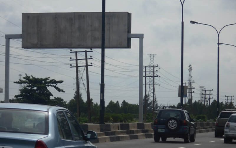 Lagos EyeCatcher ALONG OSBORNE ROAD BY DOLPHIN ESTATE FTF 3RD MAINLAND (INVM)