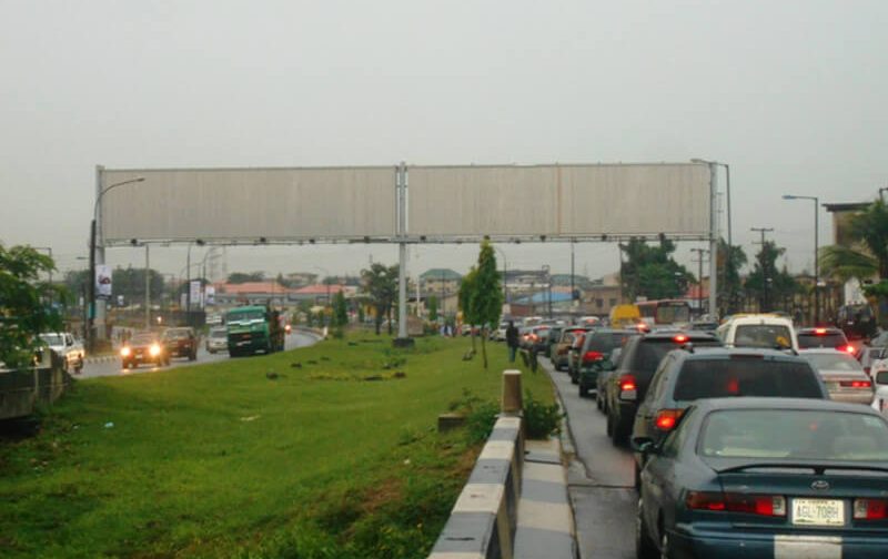 LAGOS IFAKO GANTRY U/WAVE ALONG OWORONSHOKI EXP. B IFAKO BSTOP FTF ALAPERE (INVM)