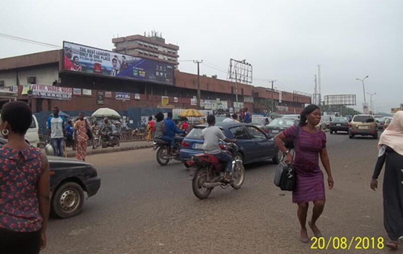 Ibadan Wall Parapet Agbowo Shopping Complex By University of Ibadan (AM)
