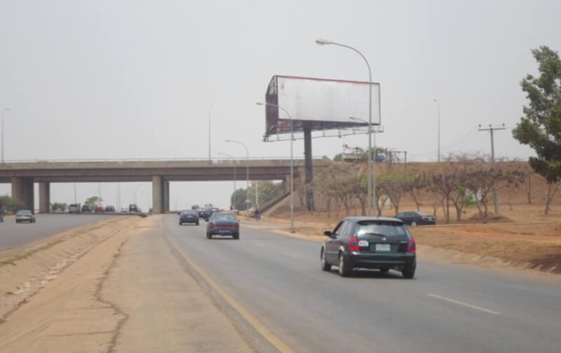 Abuja Unipole Board CONSTITUTION AVENUE BY NATIONAL HOSPITAL LOOP (INVM)