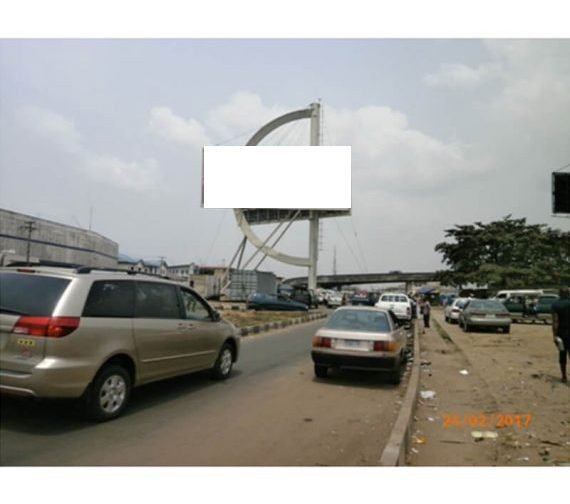 Mile 1 Port-Harcourt Led Board At MILE 1 PARK OPP  SILVERBIRD FTF TOWN (INVM)