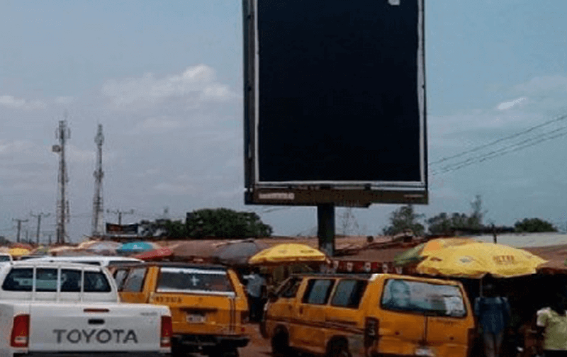 Enugu Unipole Along ABAKPA EXPRESS JUNCTION ALONGSIDE 82 DIV HQ-AIRPORT RD OFF CORNER OF AIRPORT RD (GO)