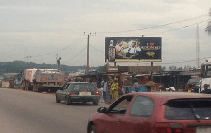 Abeokuta 48 Sheet Along Lagos-Abeokuta Expressway opp. Ogun Industrial-Residential Estate, Ilesawo. (GO)