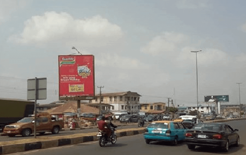 Akure Unipole On Oyemukun Rd next to book store FTF Ibadan (GO)