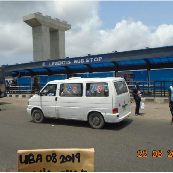 LEVENTIS BUS STOP BUS SHELTER (WH)