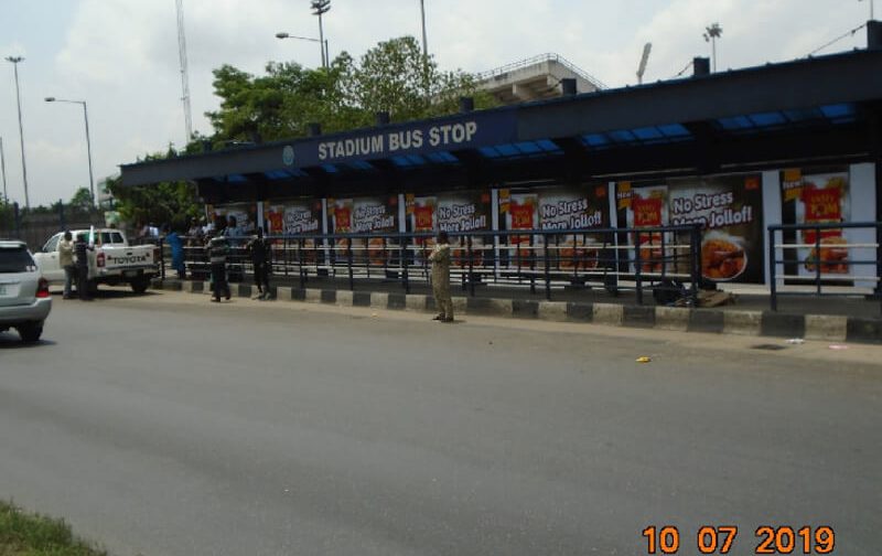 STADIUM BUS STOP BUS SHELTER (WH)