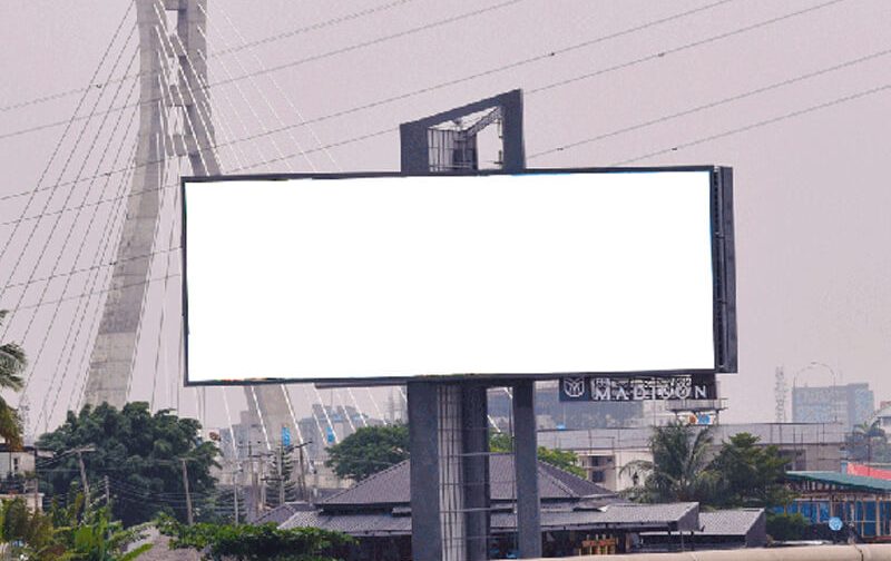 Digital LED Board LEKKI-IKOYI LINK BRIDGE OFF ADMIRALTY ROAD (THM)