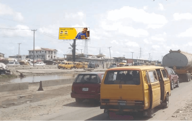 ALONG BADAGRY EXP WAY BY ONIRERE BSTOP OPP OJO BARRACKS FTF MILE 2